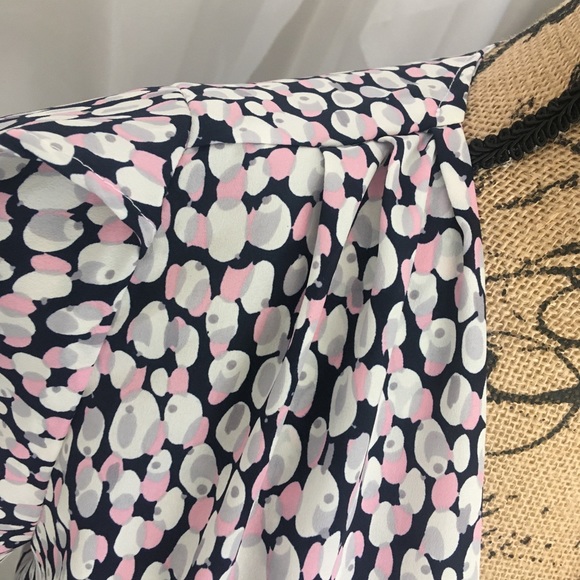 SOLD ☀️My story blouse☀️ - Picture 2 of 5